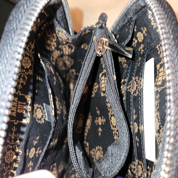 Anna Sui Black Crossbody Bag with Star Accents - Picture 7 of 9